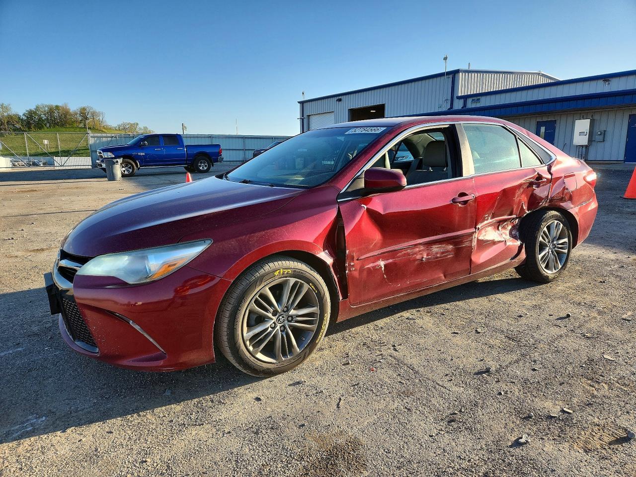 2015 TOYOTA CAMRY