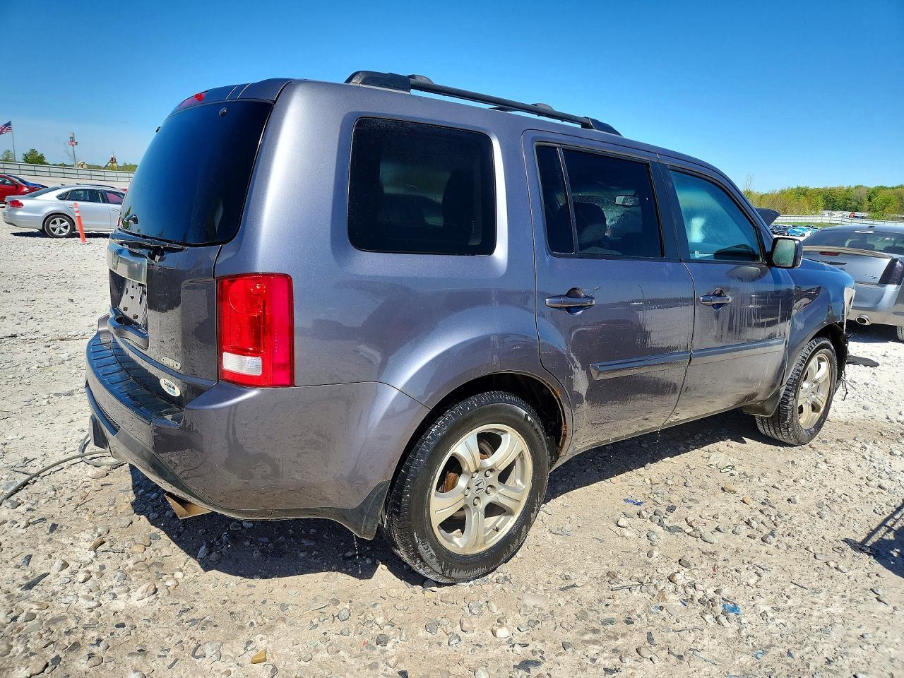 2015 HONDA PILOT