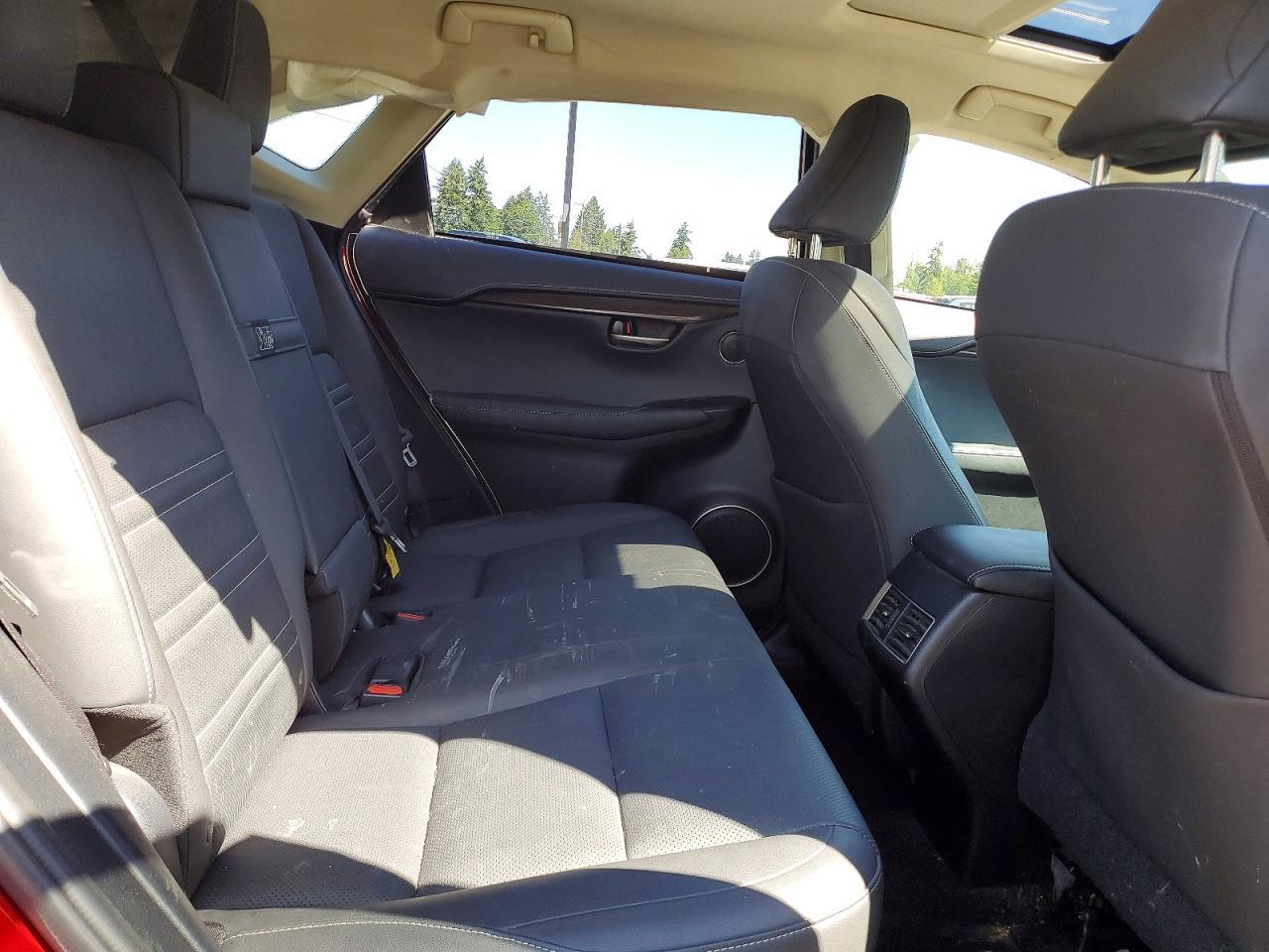 2015 LEXUS NX 200T