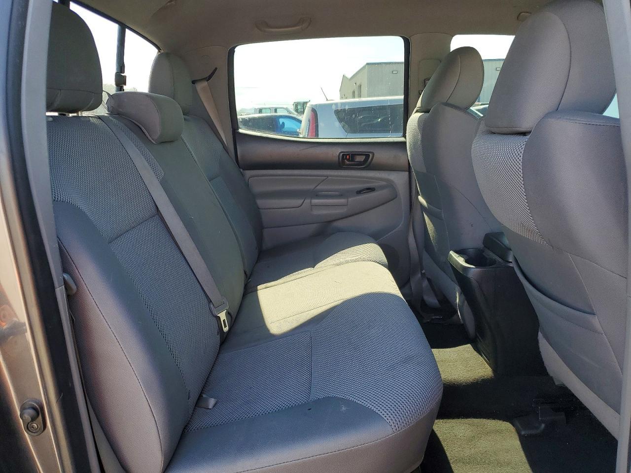 2012 TOYOTA TACOMA