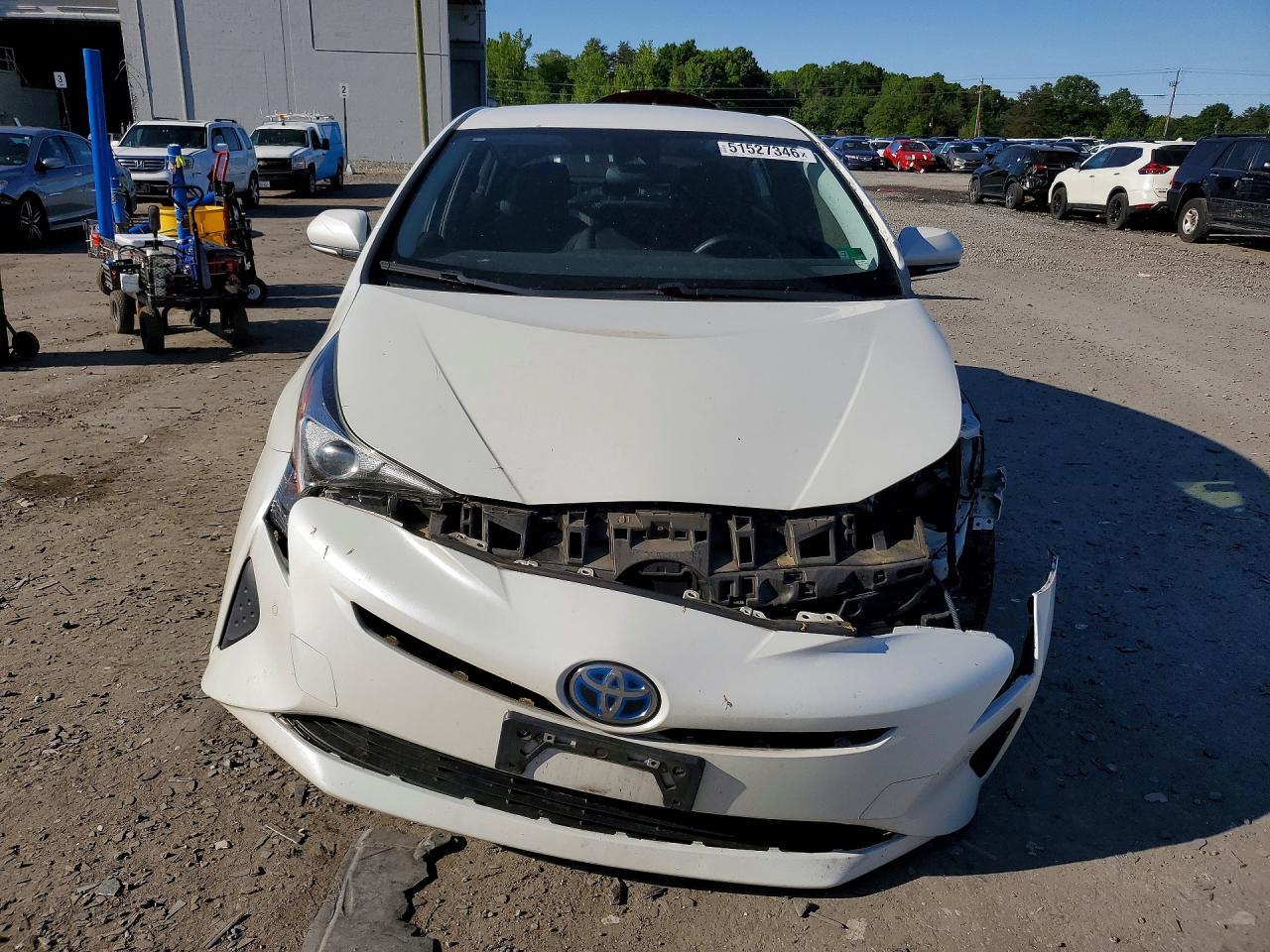 2017 TOYOTA PRIUS
