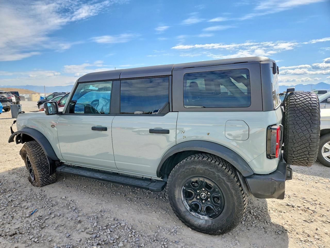 2024 FORD Bronco