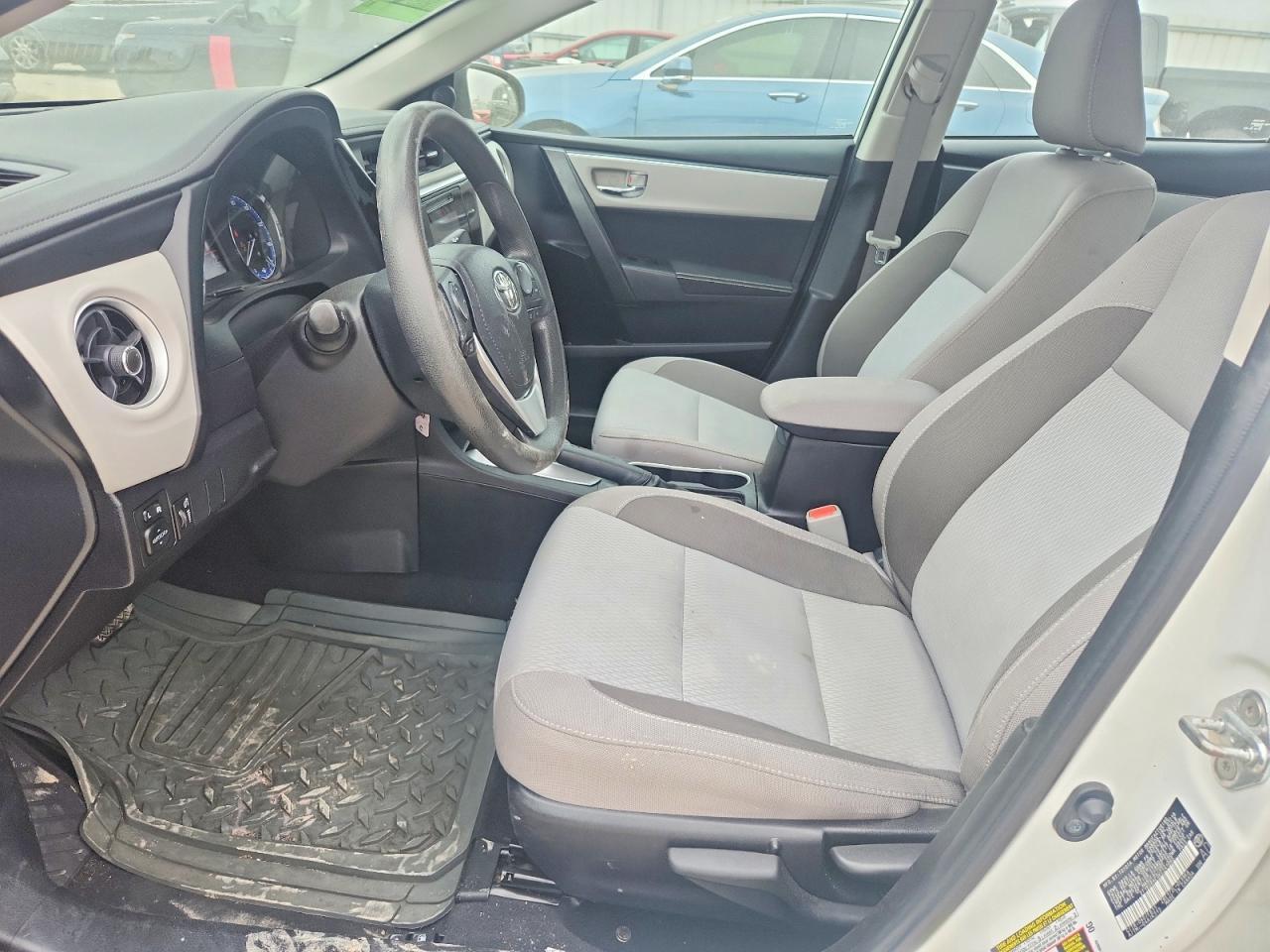 2019 TOYOTA COROLLA