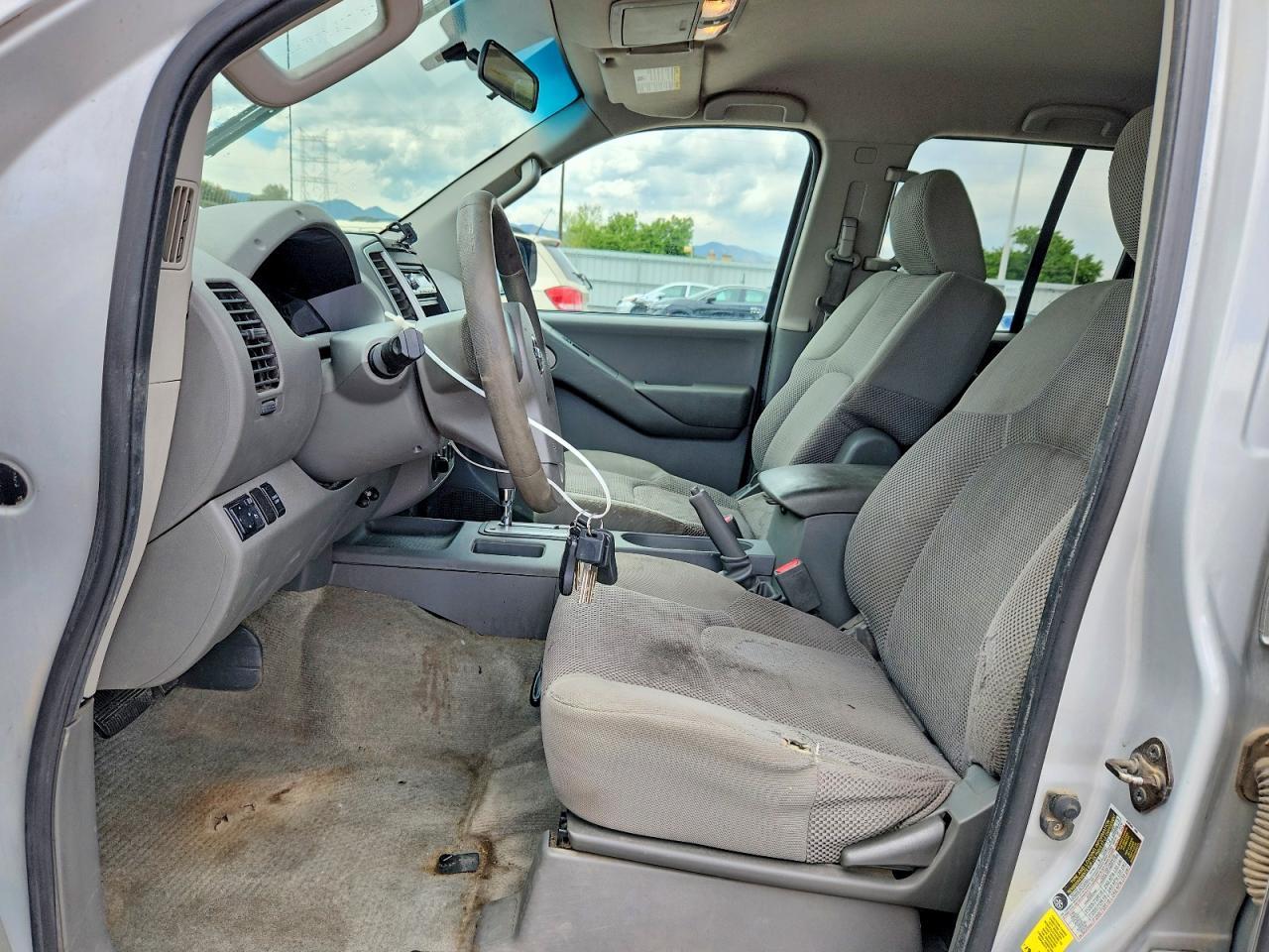 2012 NISSAN Frontier