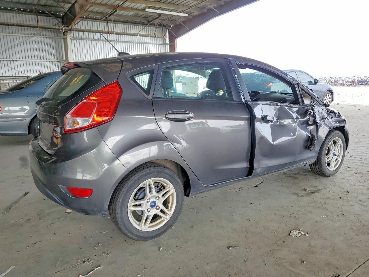 2018 FORD Fiesta