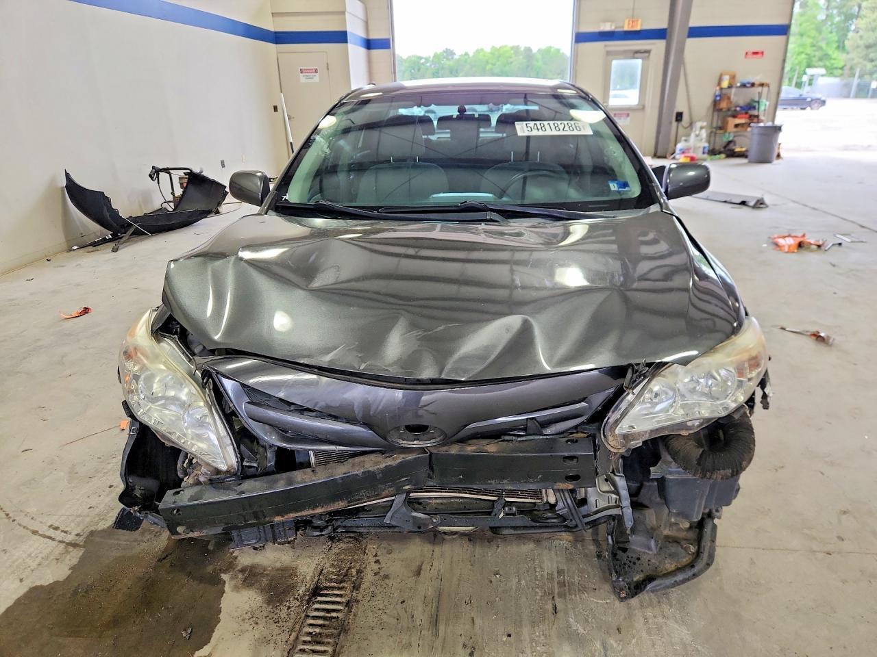 2011 TOYOTA COROLLA