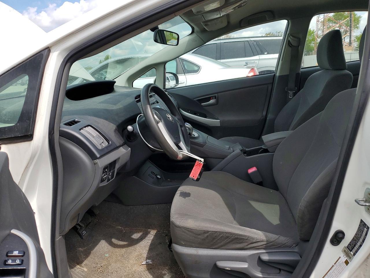 2011 TOYOTA PRIUS