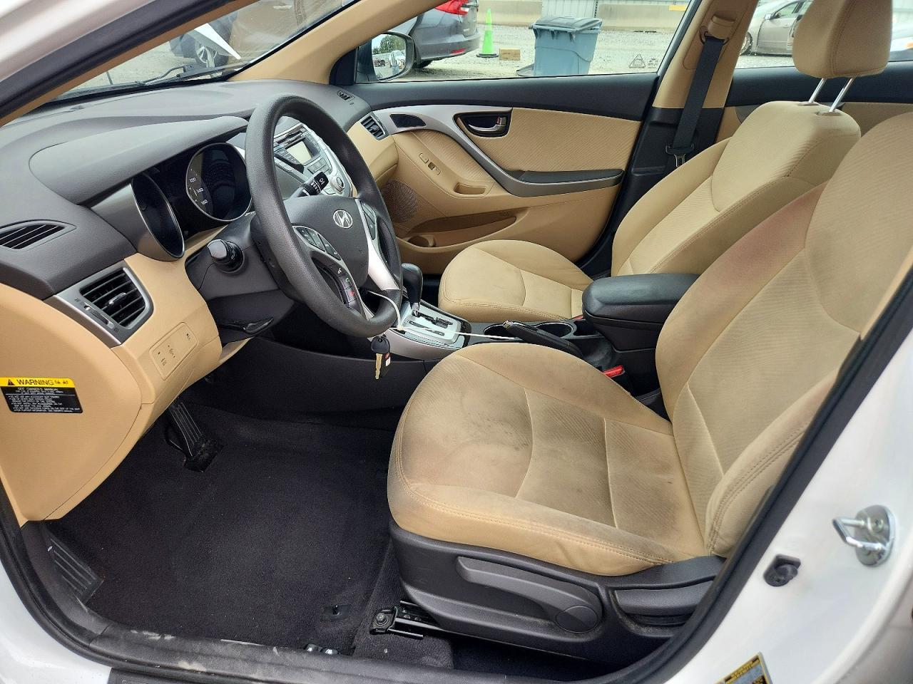 2012 HYUNDAI ELANTRA