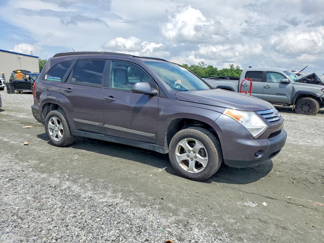 2008 SUZUKI Xl-7
