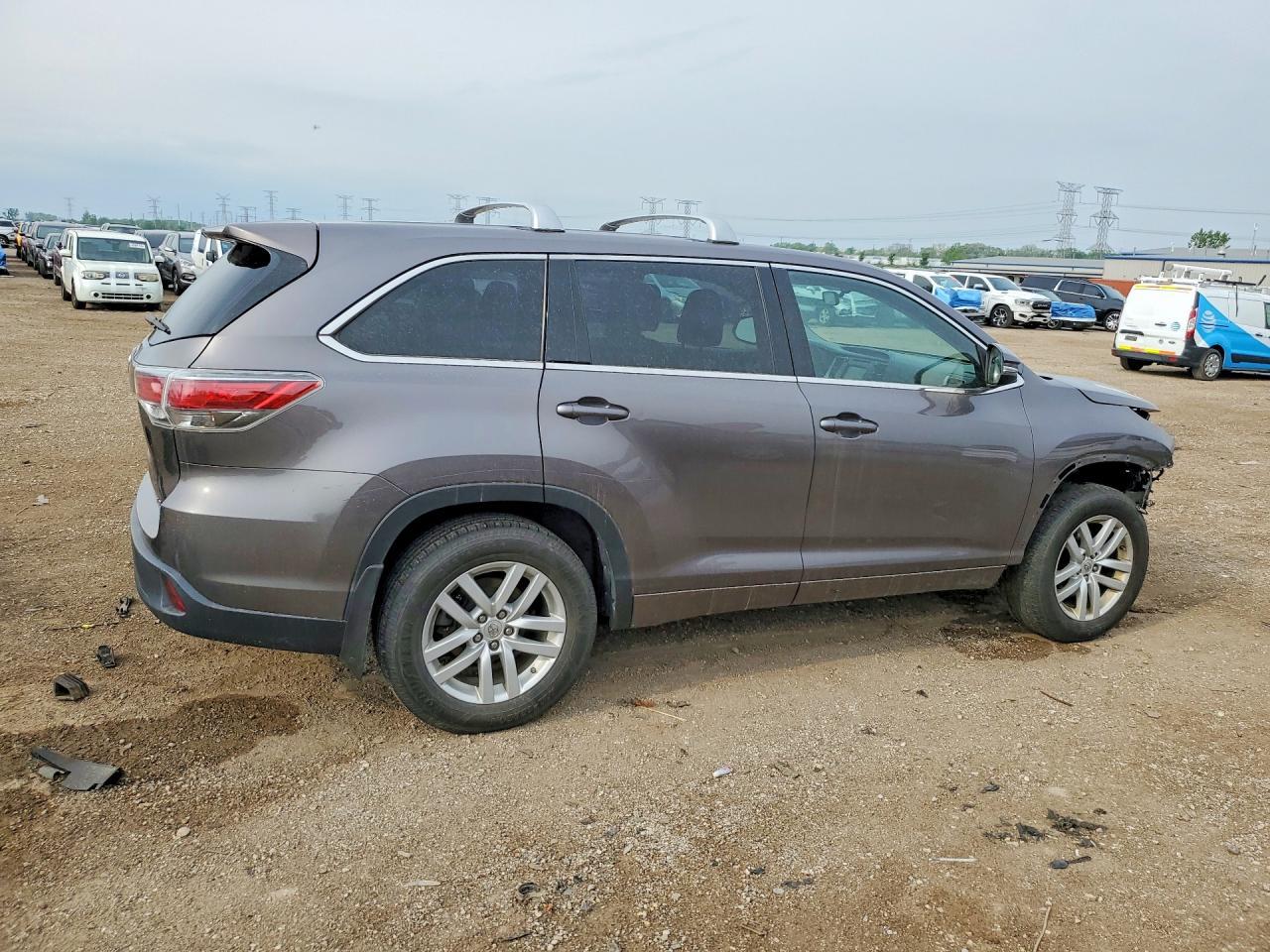 2014 TOYOTA HIGHLANDER