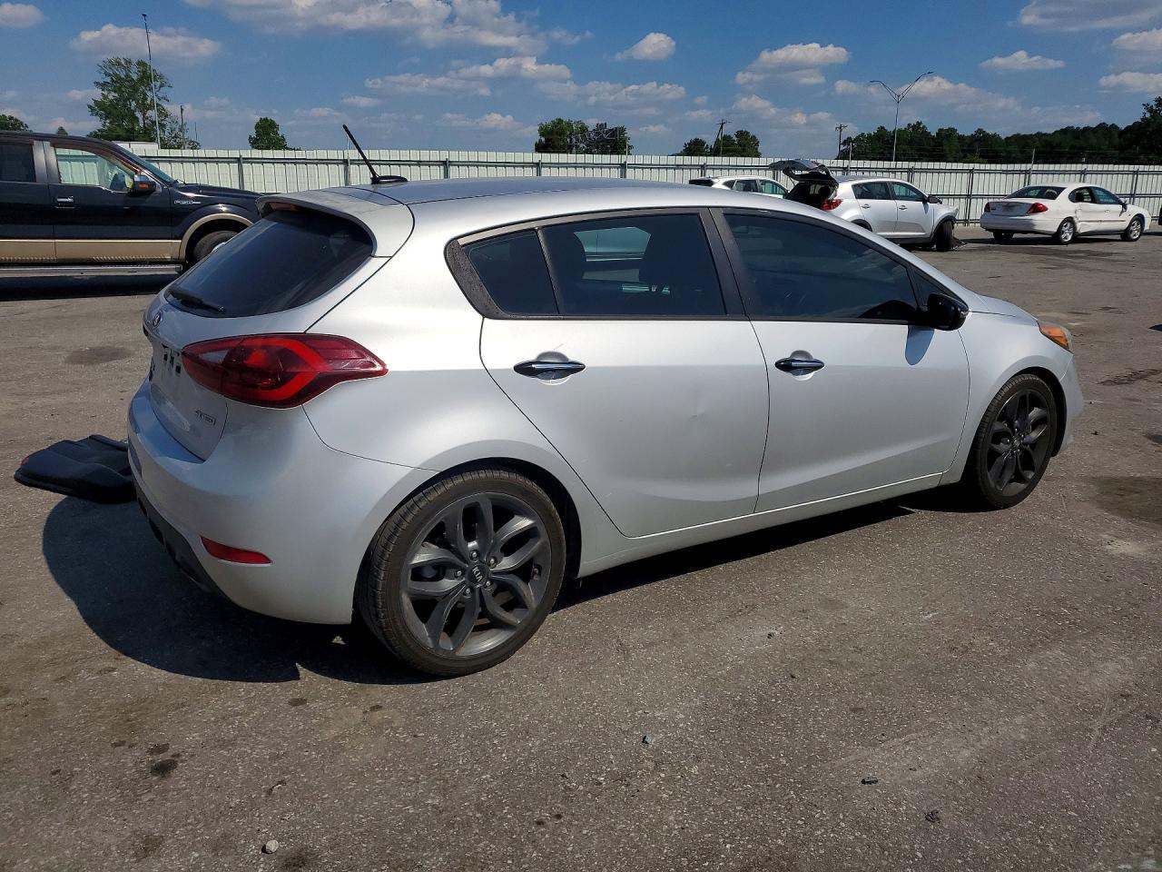 2016 KIA FORTE
