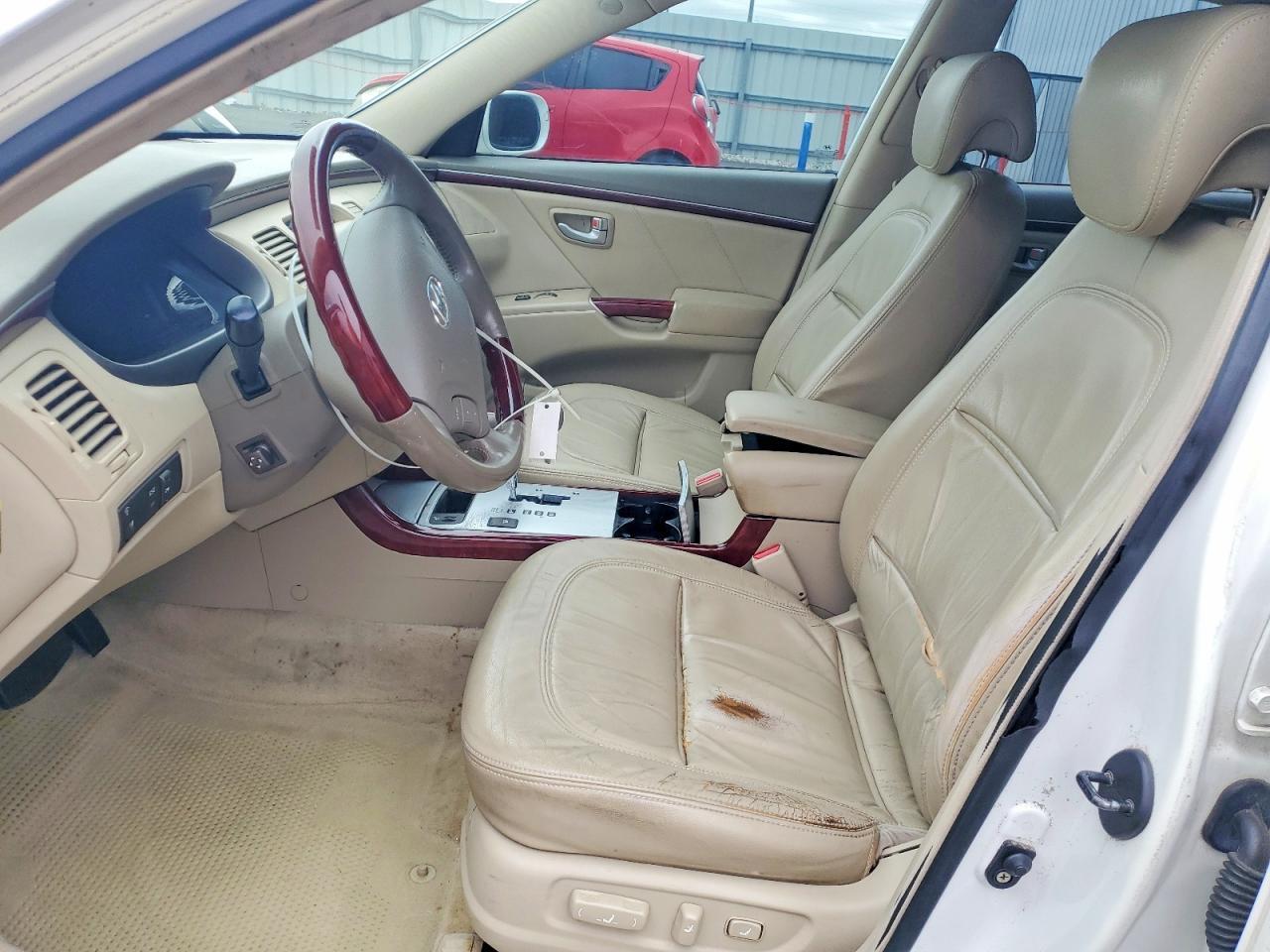 2008 HYUNDAI Azera