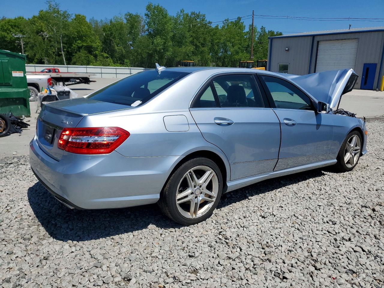 2013 MERCEDES-BENZ E-Class