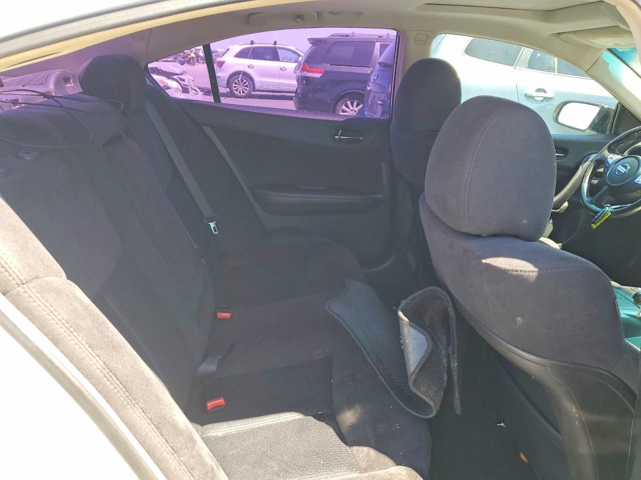 2013 NISSAN Maxima
