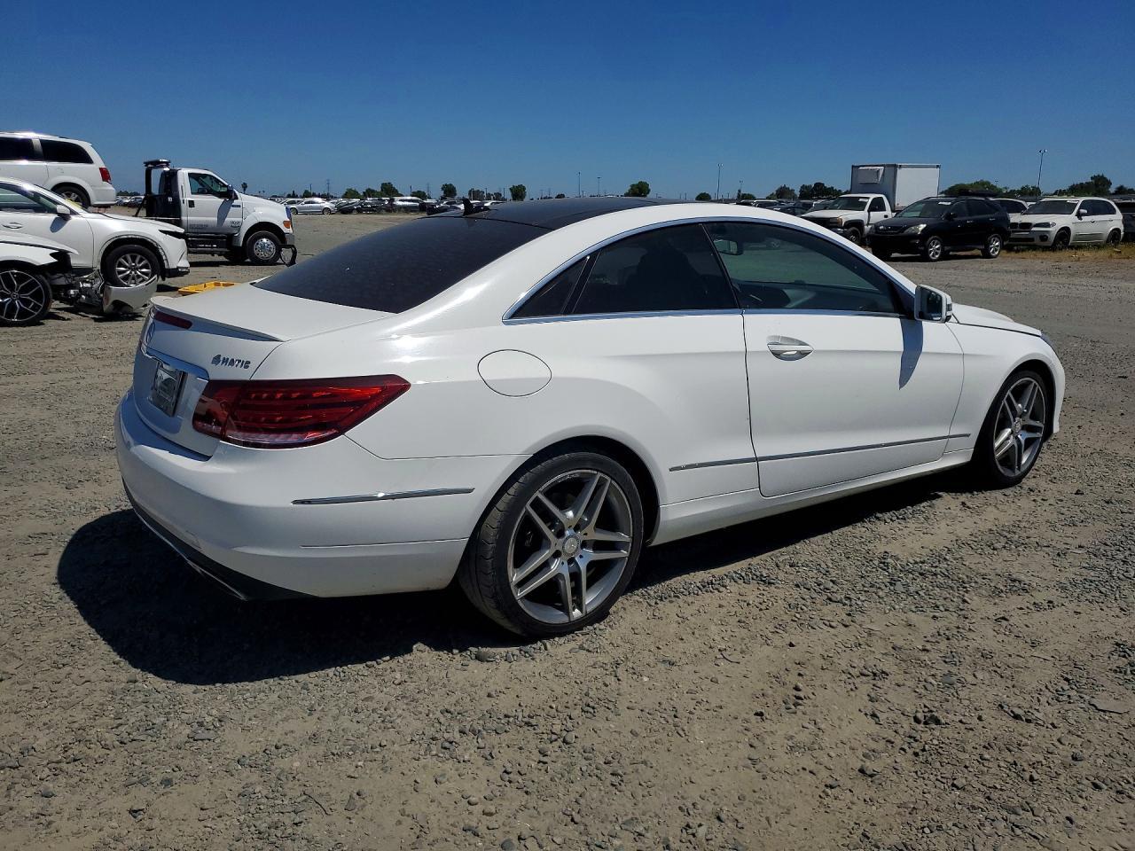 2015 MERCEDES-BENZ E-Class