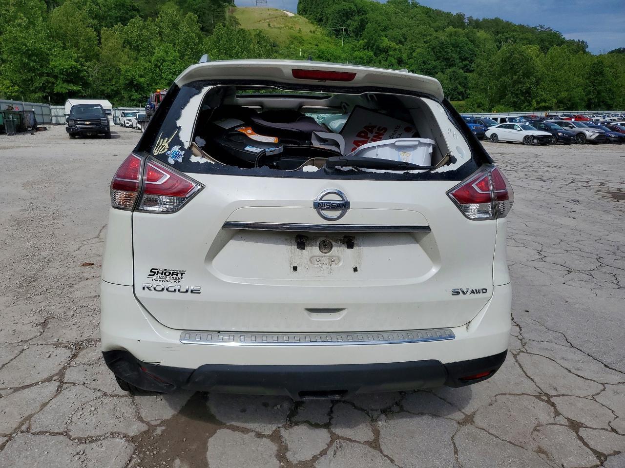 2016 NISSAN ROGUE