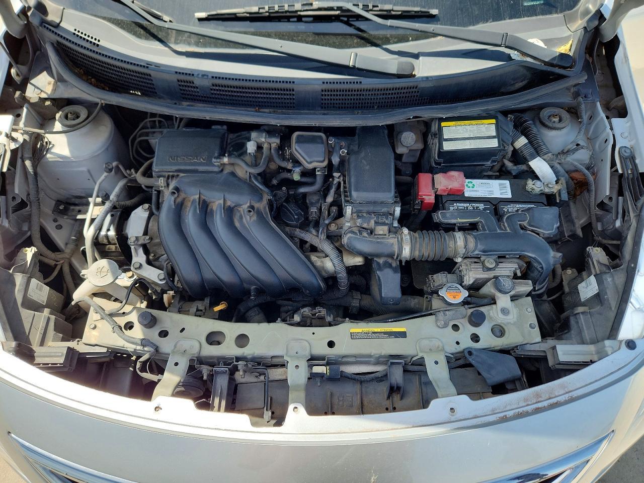 2015 NISSAN VERSA