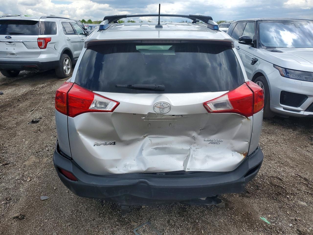 2015 TOYOTA RAV4