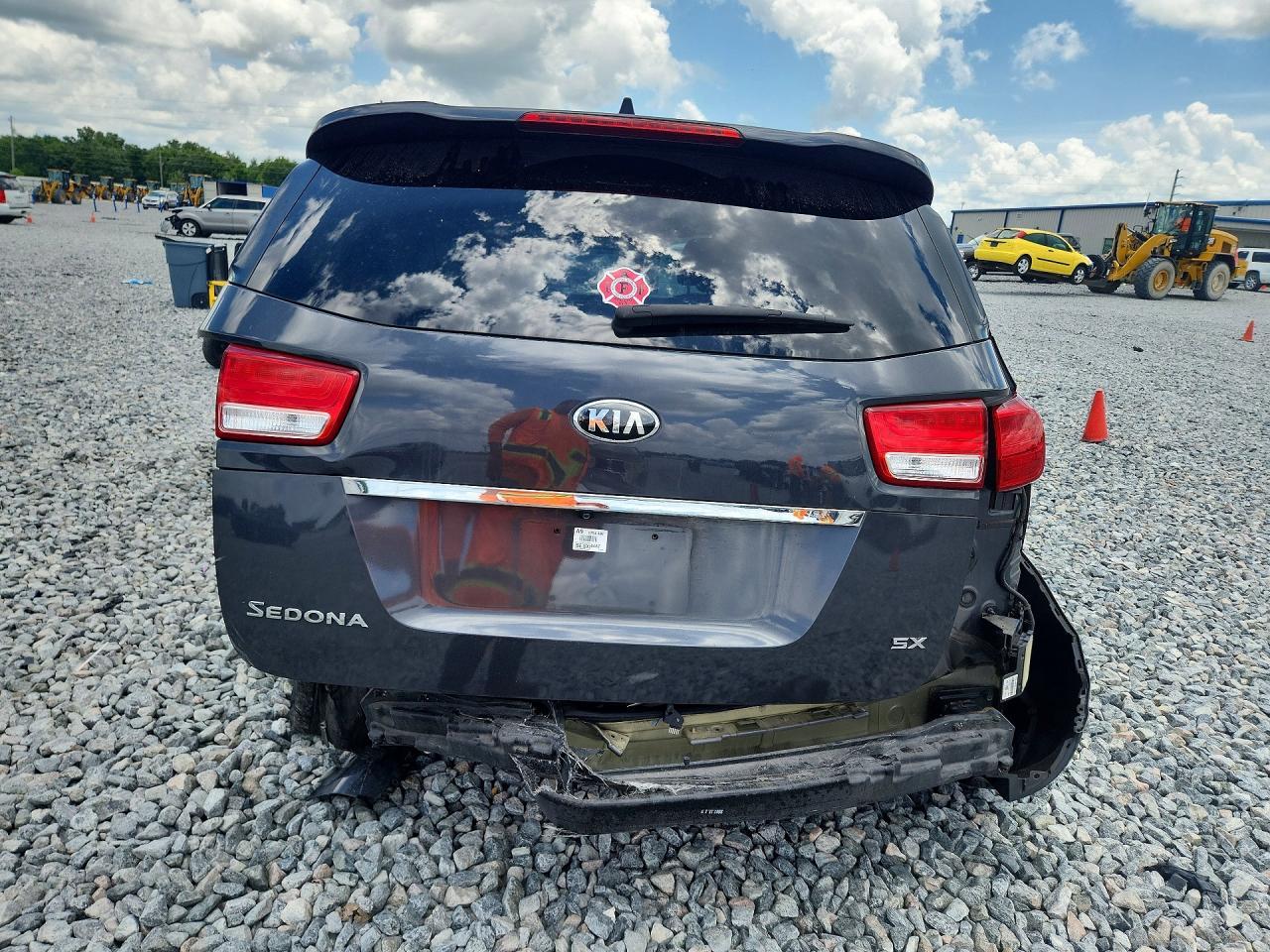 2018 KIA SEDONA