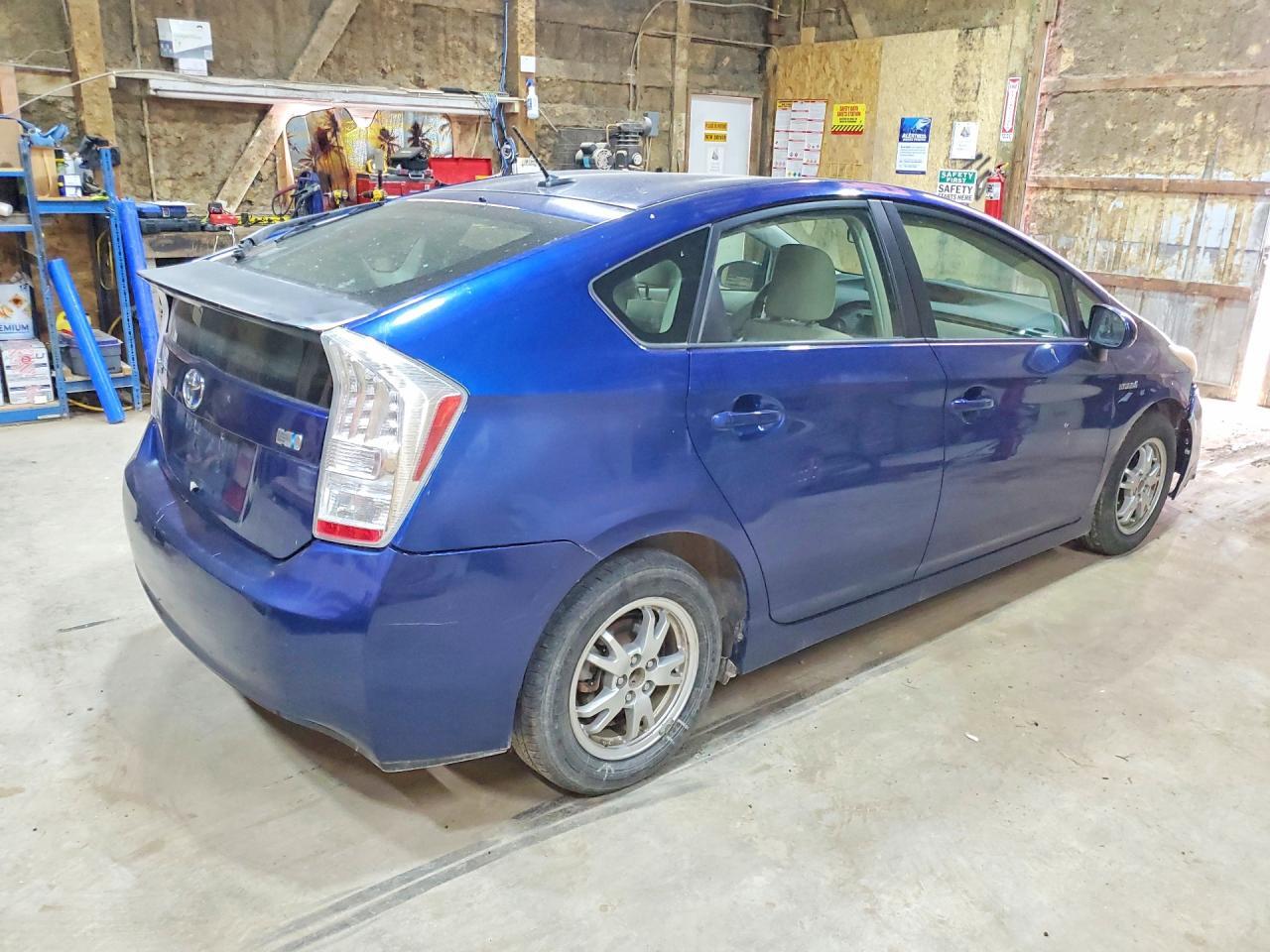 2010 TOYOTA PRIUS