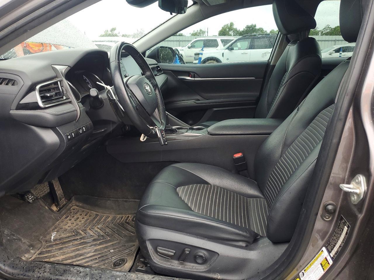 2022 TOYOTA CAMRY