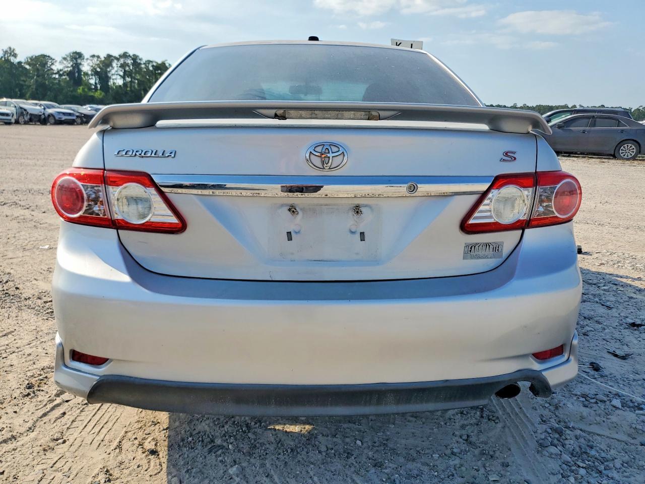 2013 TOYOTA COROLLA
