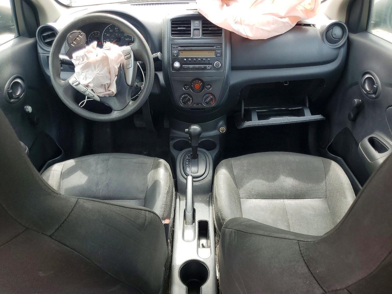 2017 NISSAN VERSA