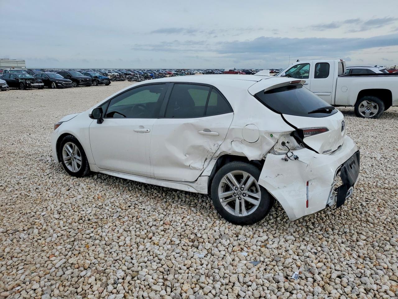 2022 TOYOTA COROLLA