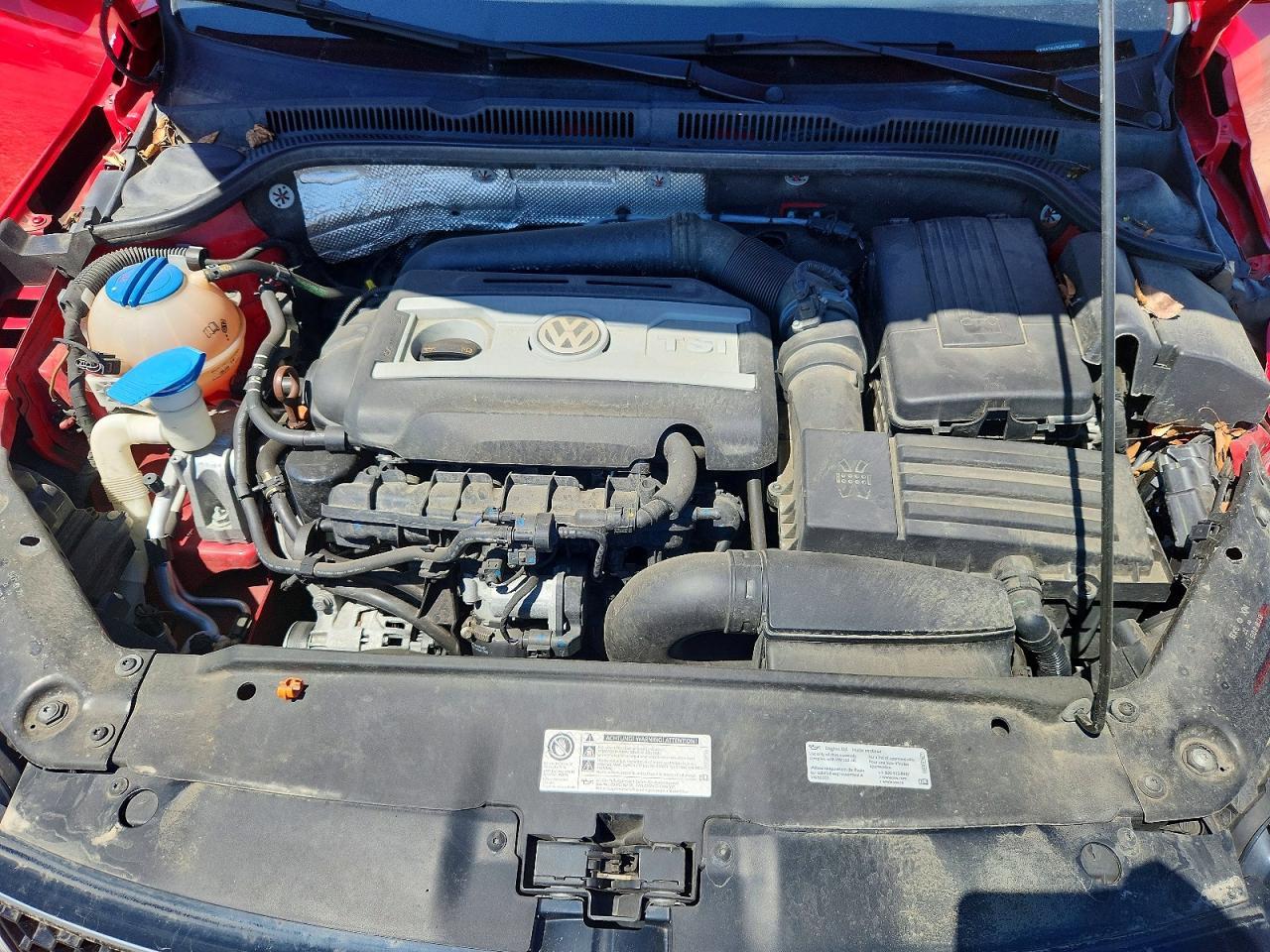 2012 VOLKSWAGEN JETTA