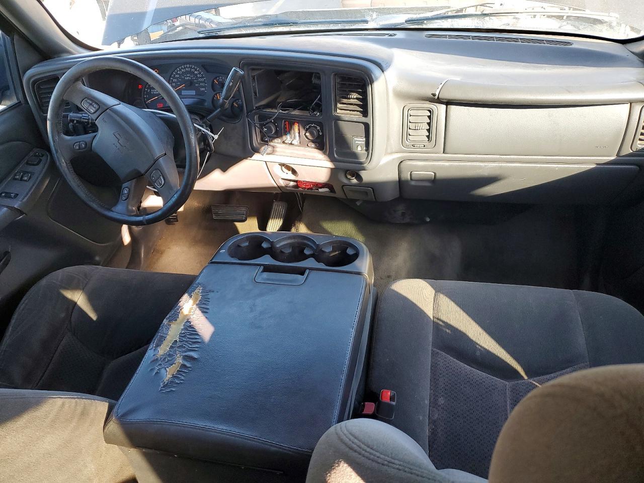 2004 CHEVROLET Silverado
