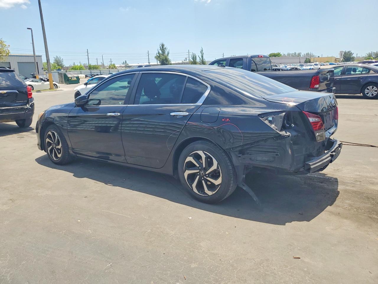 2017 HONDA ACCORD