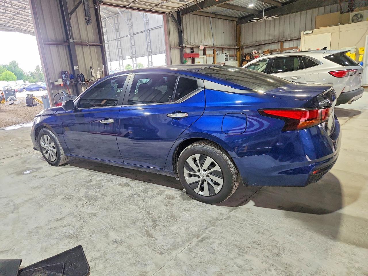 2021 NISSAN ALTIMA