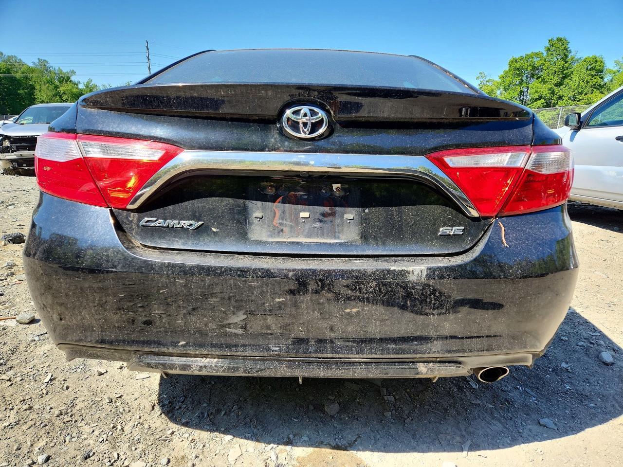 2015 TOYOTA CAMRY