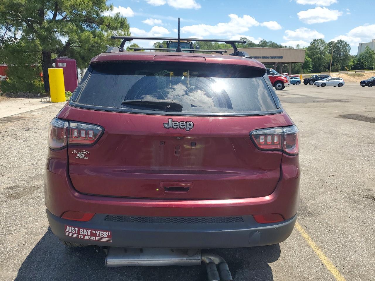 2021 JEEP Compass