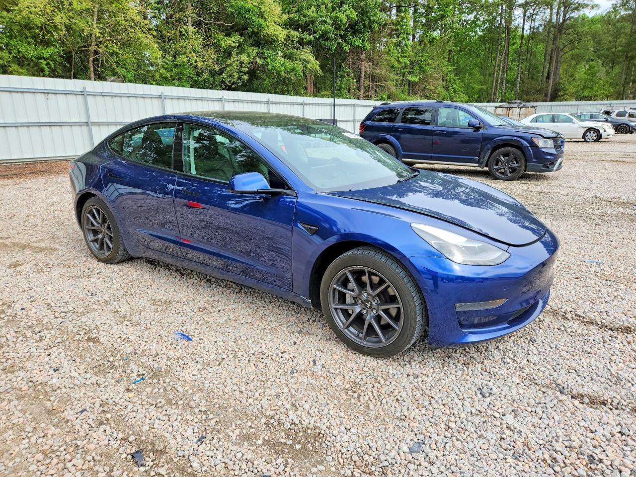 2021 TESLA MODEL 3
