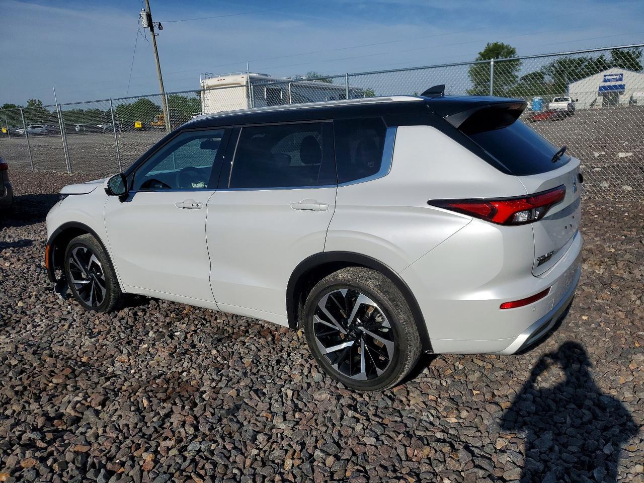 2024 MITSUBISHI outlander