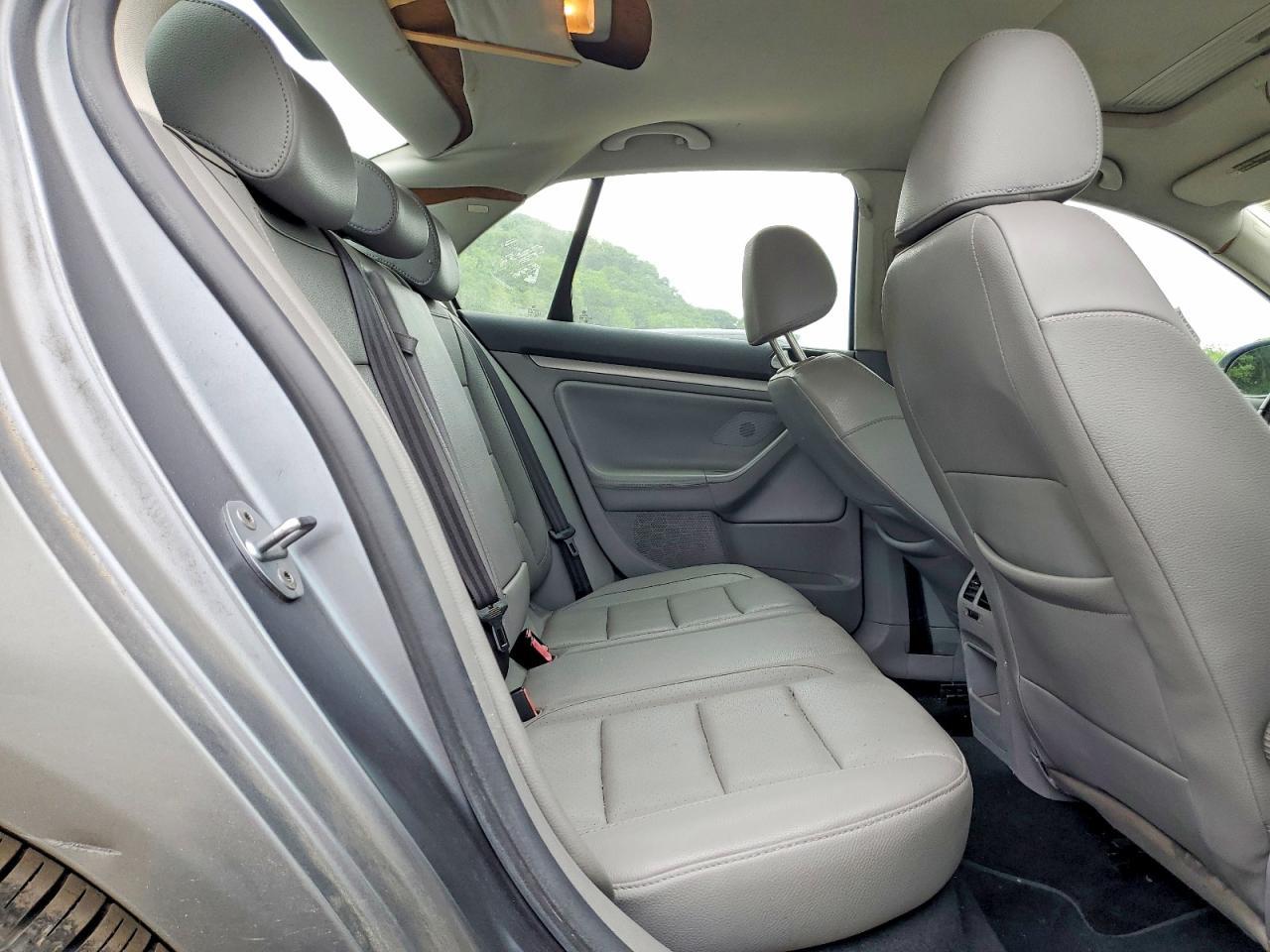 2008 VOLKSWAGEN JETTA
