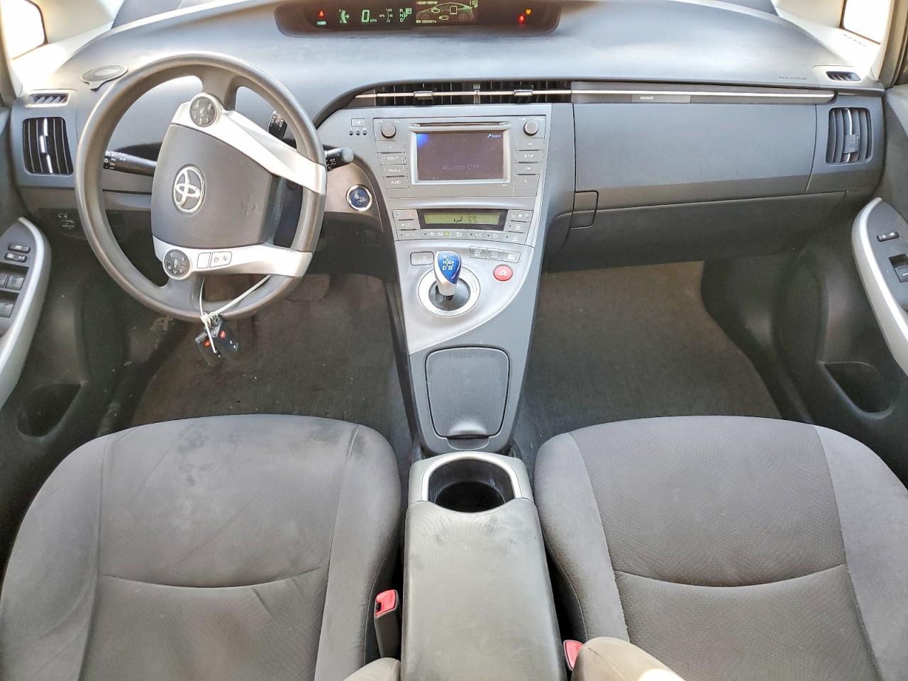2013 TOYOTA PRIUS