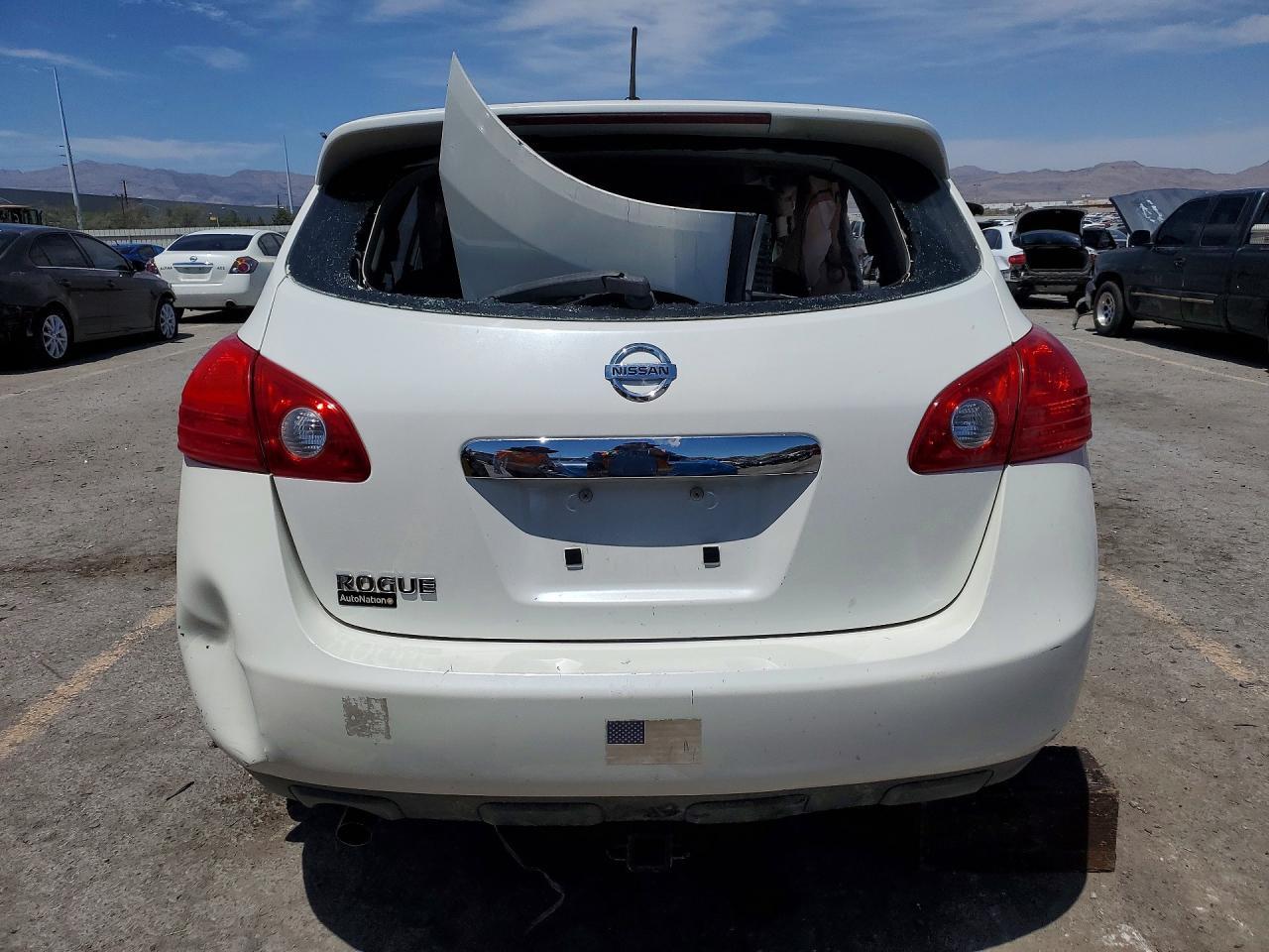 2013 NISSAN Rogue Sport
