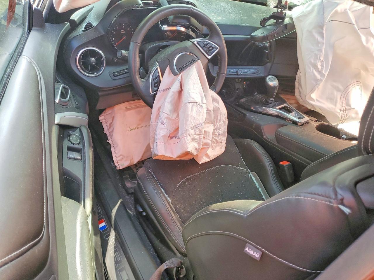 2024 CHEVROLET Camaro