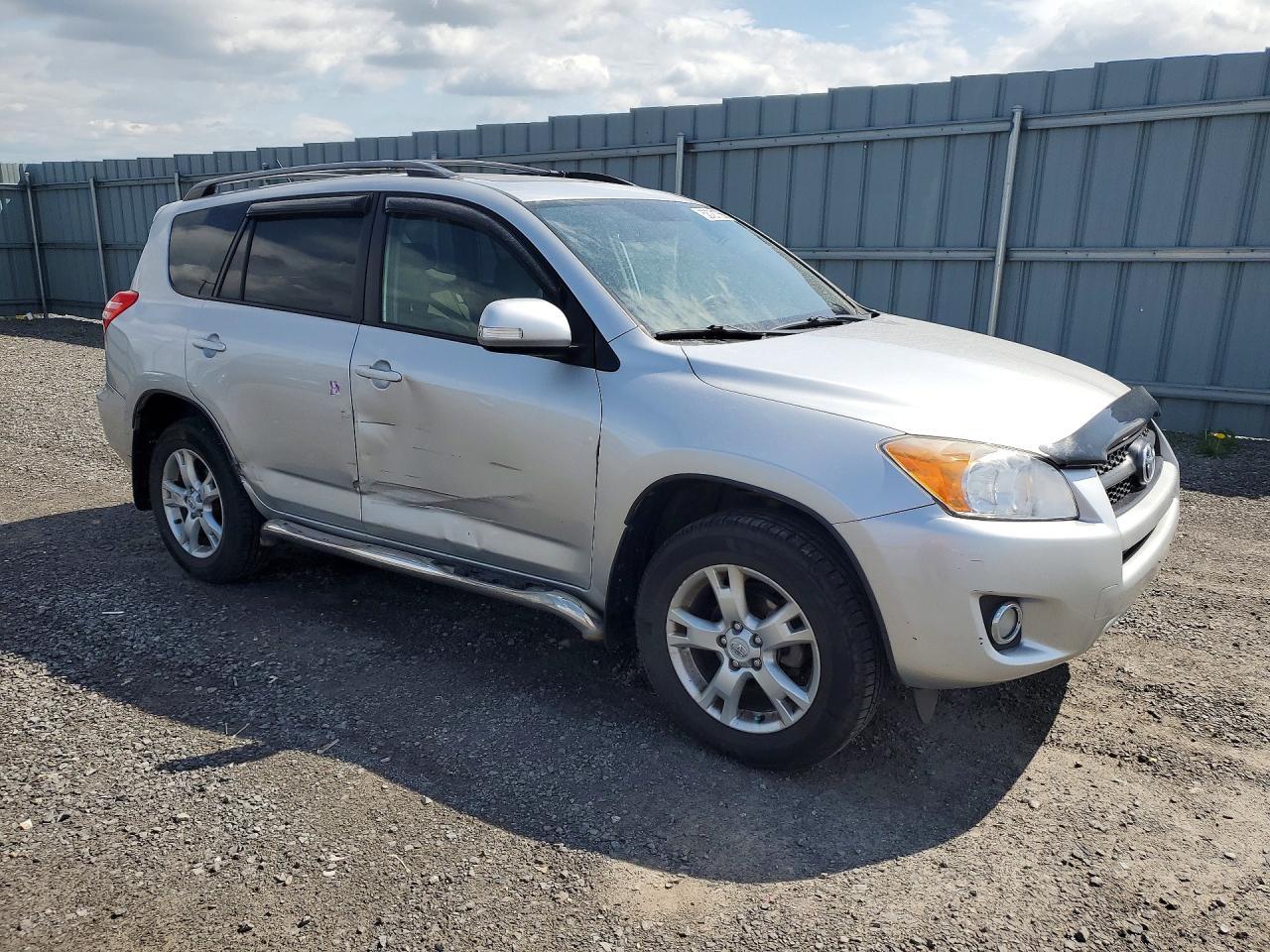 2011 TOYOTA RAV4