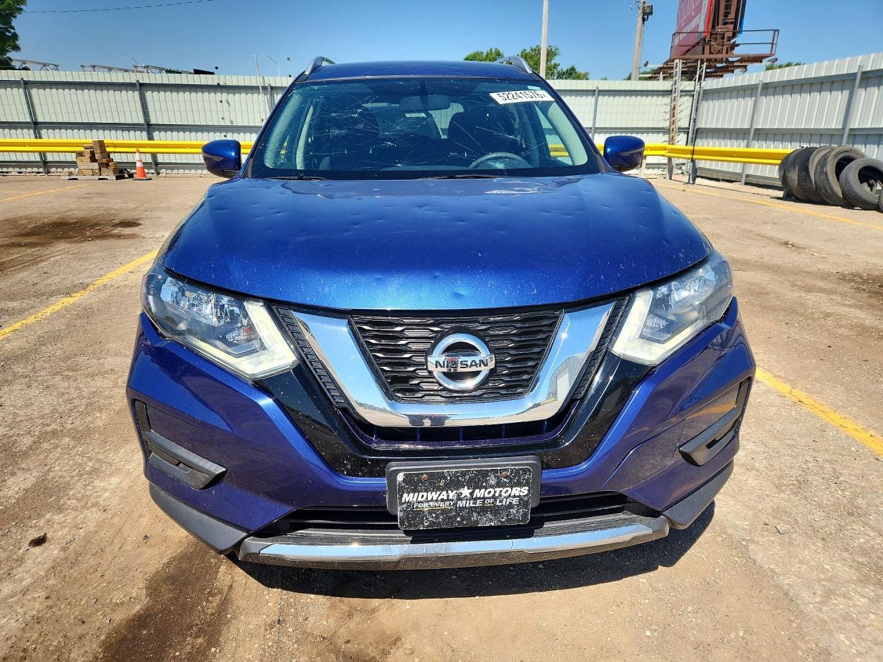 2017 NISSAN ROGUE