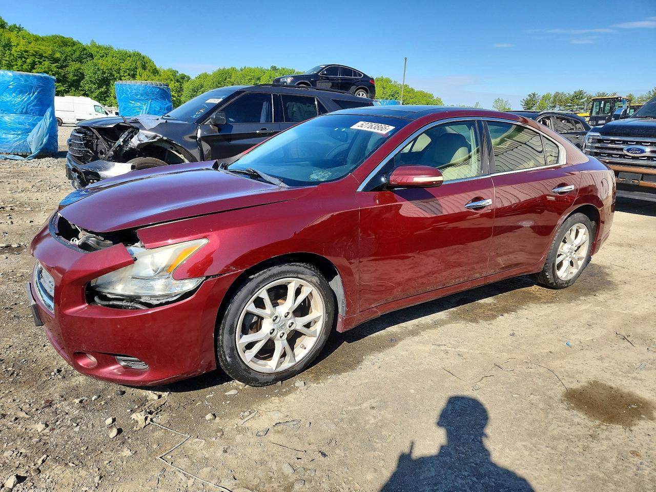 2012 NISSAN Maxima