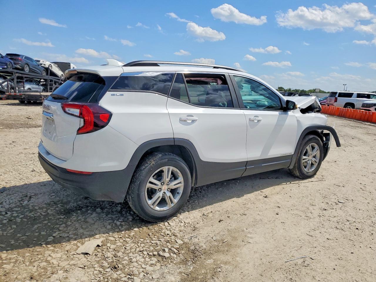 2024 GMC Terrain