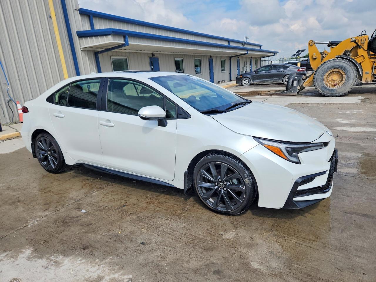 2024 TOYOTA COROLLA