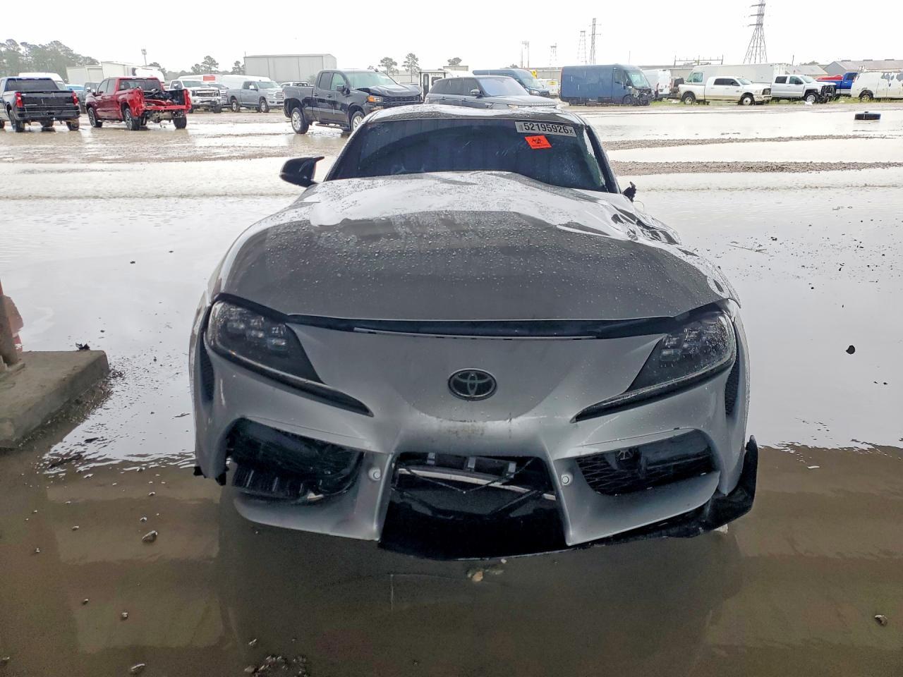 2022 TOYOTA Supra
