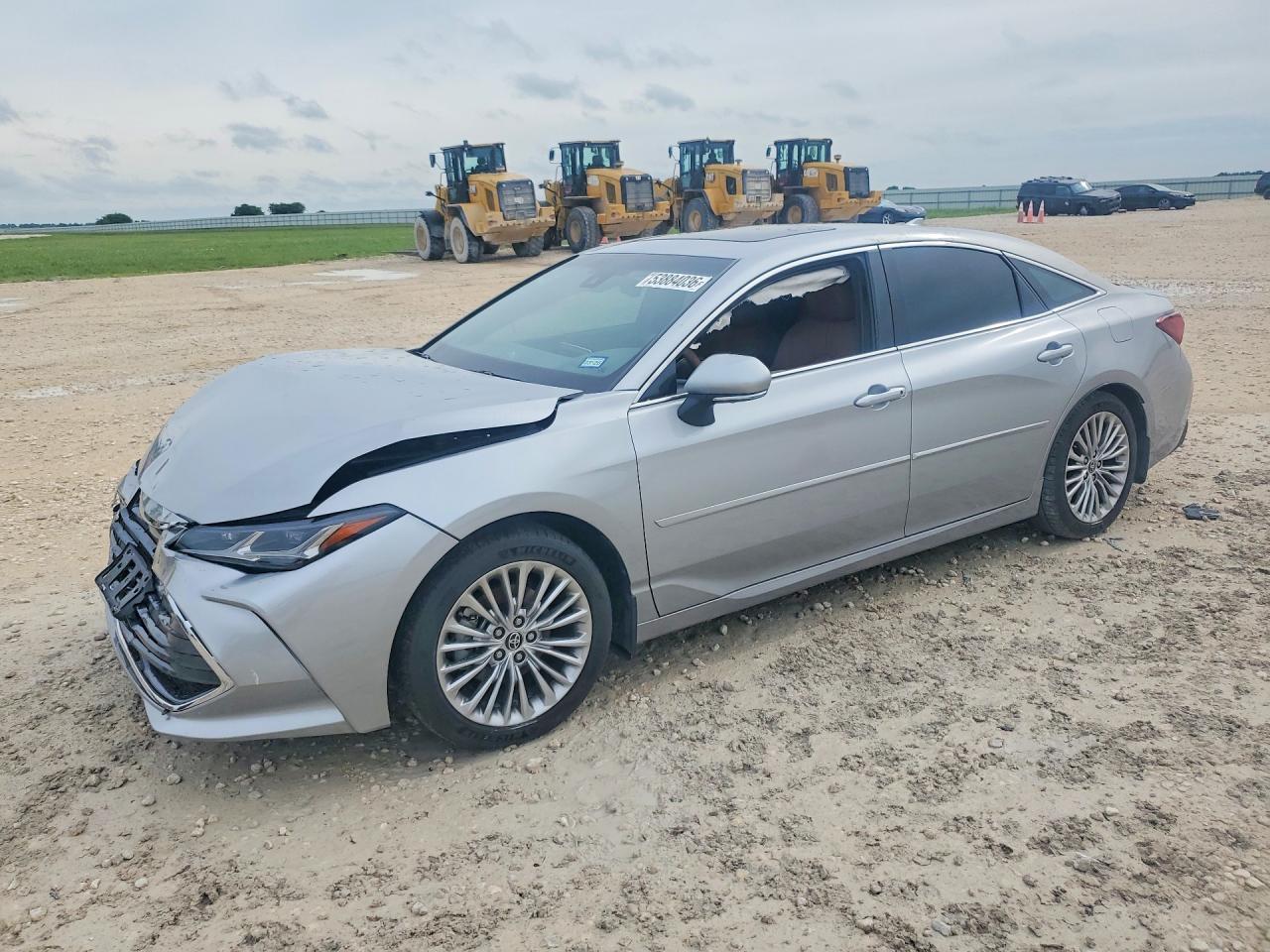 2022 TOYOTA Avalon