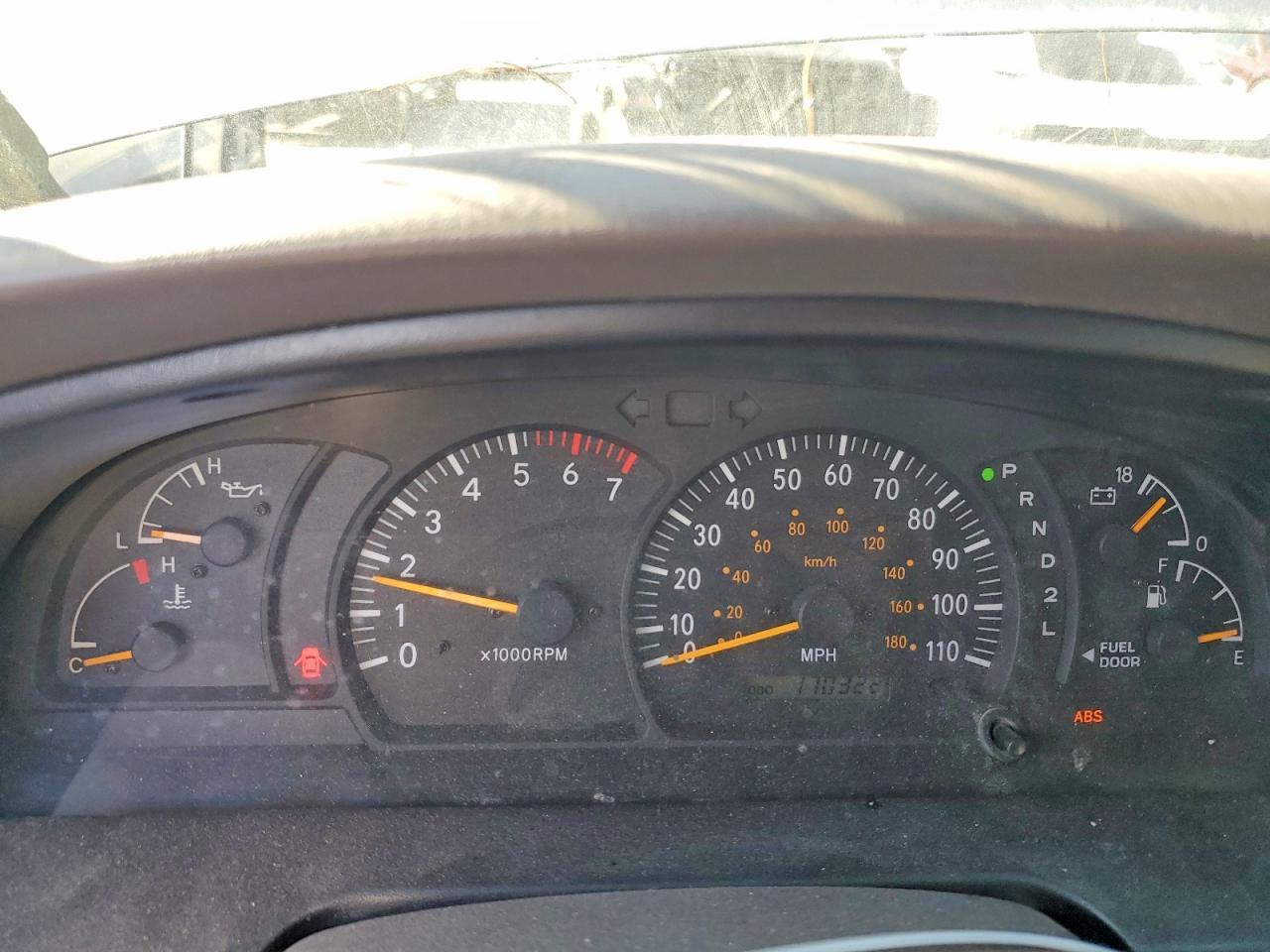 2004 TOYOTA TUNDRA