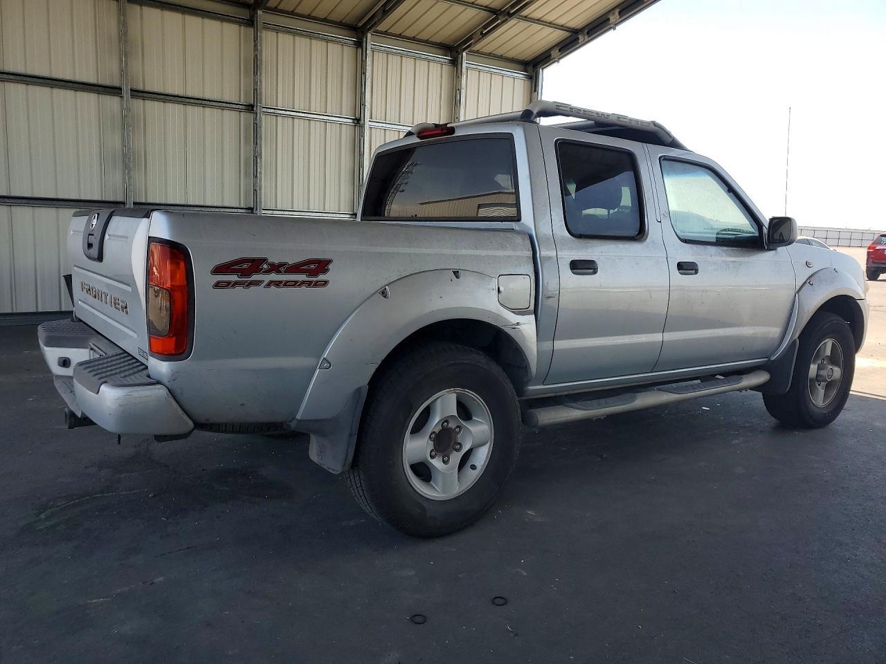 2001 NISSAN Frontier