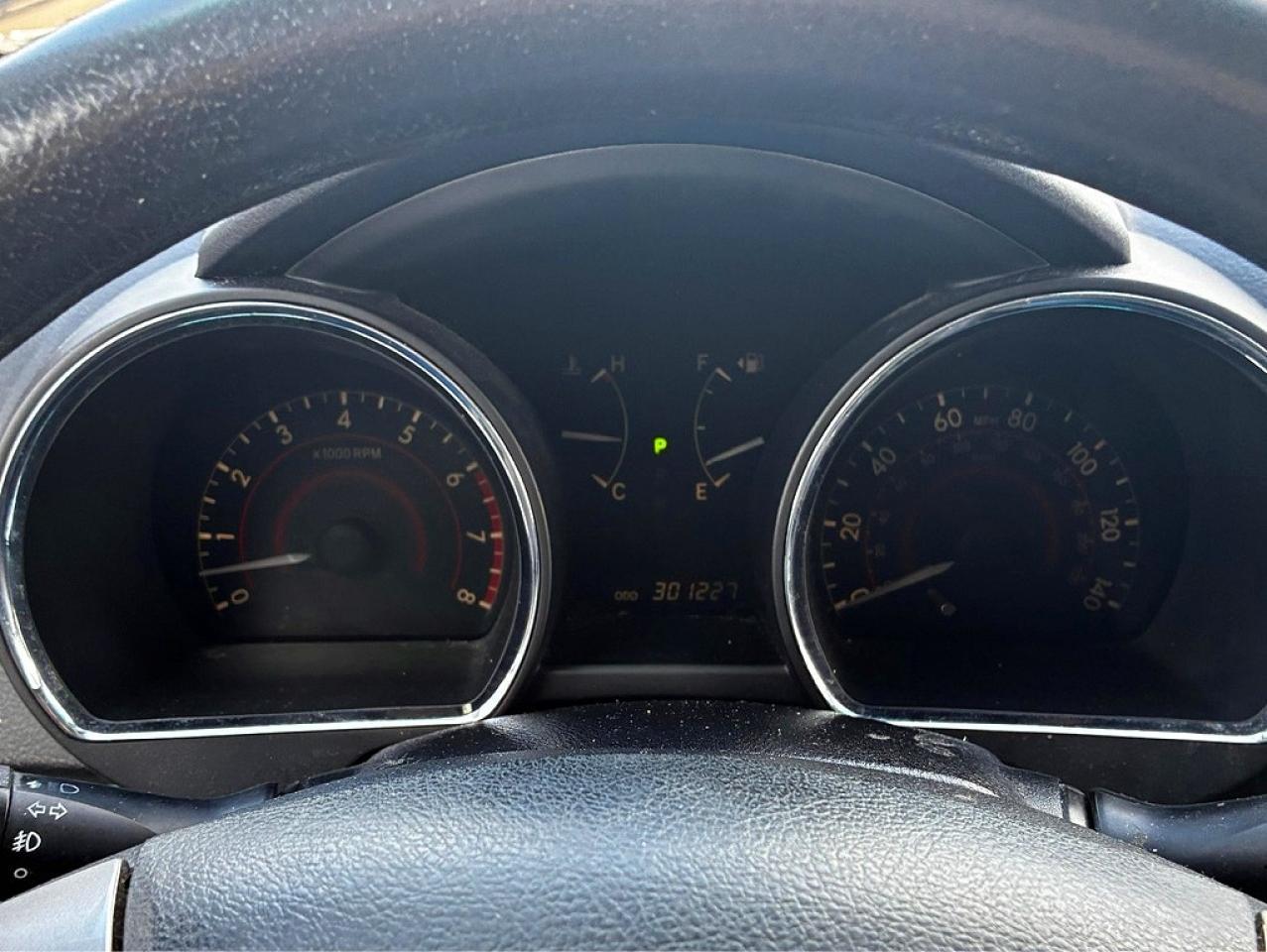 2011 TOYOTA HIGHLANDER